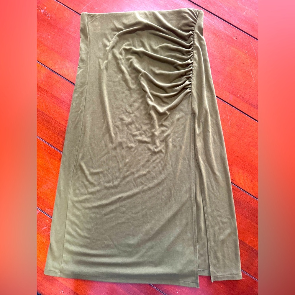Aritzia Wilfred Vespa Midi Skirt